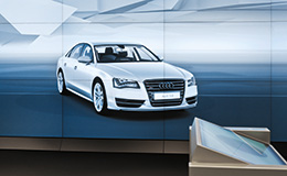 Audi S8 in a powerwall visualization (photo)